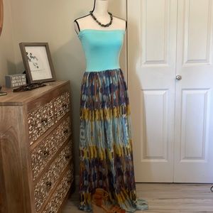 Cute bohemian dress size medium Felicity & Coco